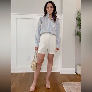 Treasure & Bond Women's Cream Shorts